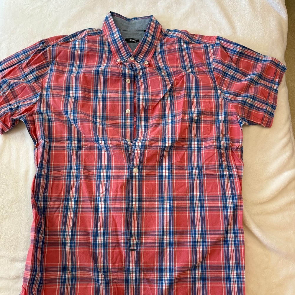 NEW, Izod short sleeve button down business casual